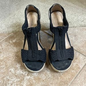 Moda Spana Black Wedges